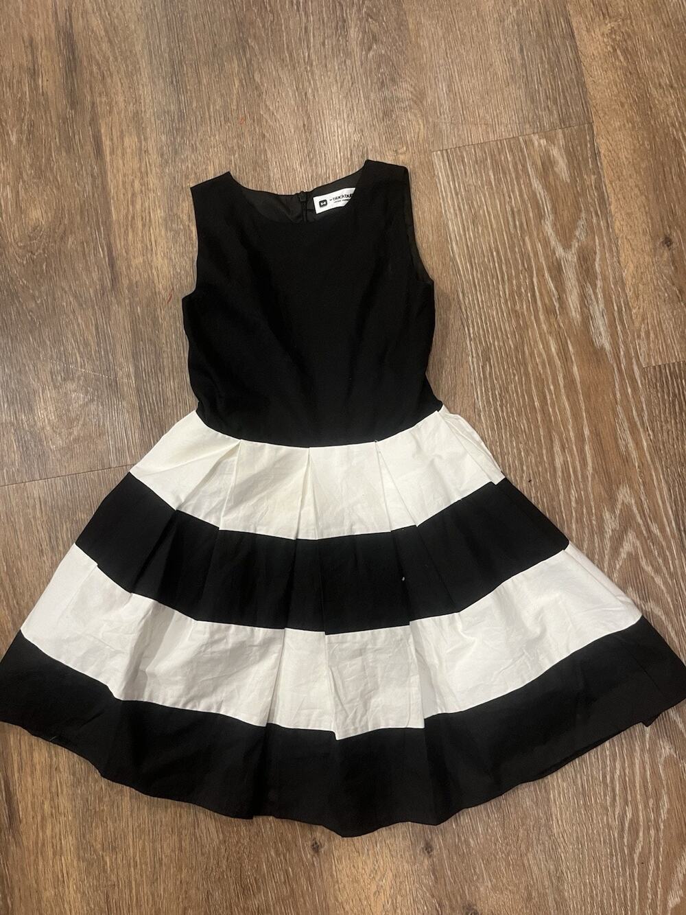 Black Butterfly Girls Dress 5-6 Black White Striped Party Holiday Paris